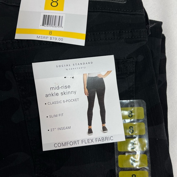 Social standard by sanctuary camouflage black/gray jean!! - Picture 3 of 4